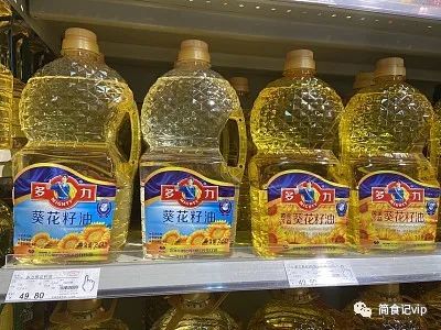 “菜籽油”和“花生油”哪种更好？营养师：差别很大，别再乱买了插图22