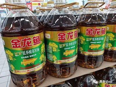 “菜籽油”和“花生油”哪种更好？营养师：差别很大，别再乱买了插图66