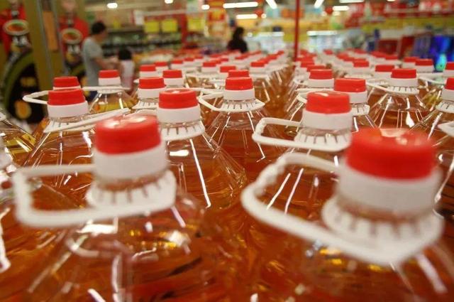 玉米油、菜籽油、花生油，大豆油，哪个更健康？这3种油尽量少碰插图1111