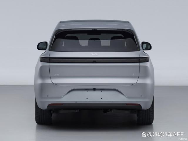 30万以内最强家用SUV？理想L6要继续收割市场了插图33