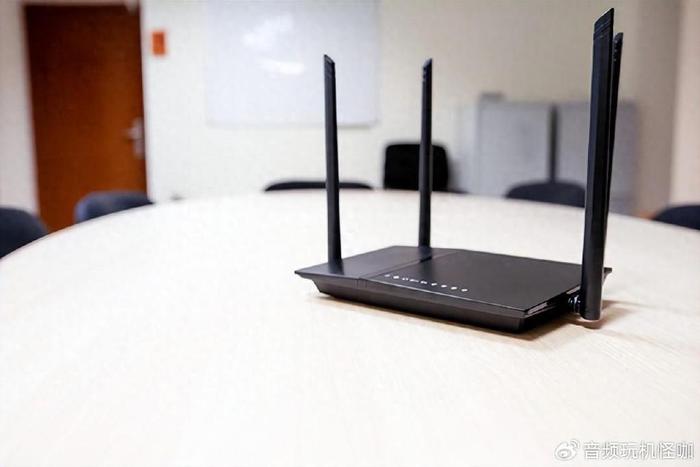 华为最新路由器支持wifi7，到底是不是必备神器？插图